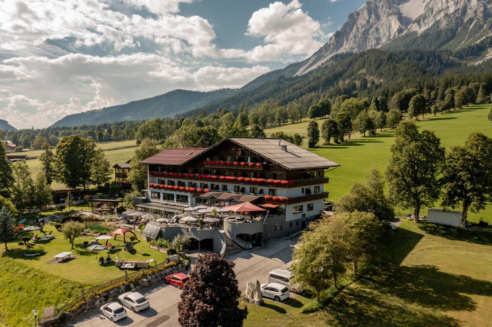 Hotel Berghof Ramsau am Dachstein Exterior foto
